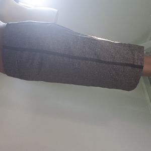 Bebe knee length pencil skirt